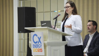 Conference speaker presenting at the CxEnergy 2025 conference